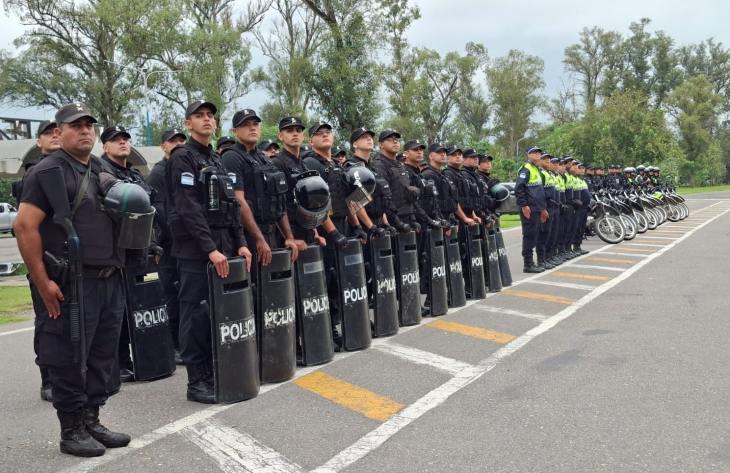 La Policía realizó un megaoperativo en la capital para reforzar la seguridad
