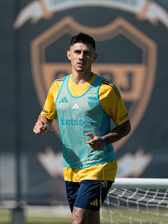 Alfaro explicó por qué dejó afuera del Mundial a Adam Bareiro