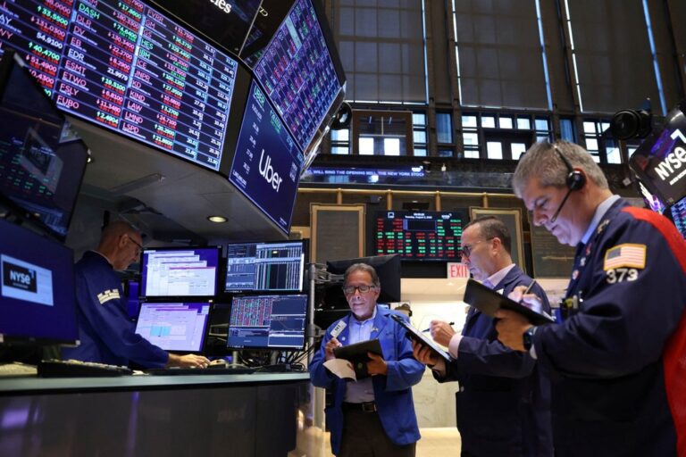 El riesgo país argentino sigue en baja y se dispararon las bolsas por el acuerdo entre EEUU e Irán