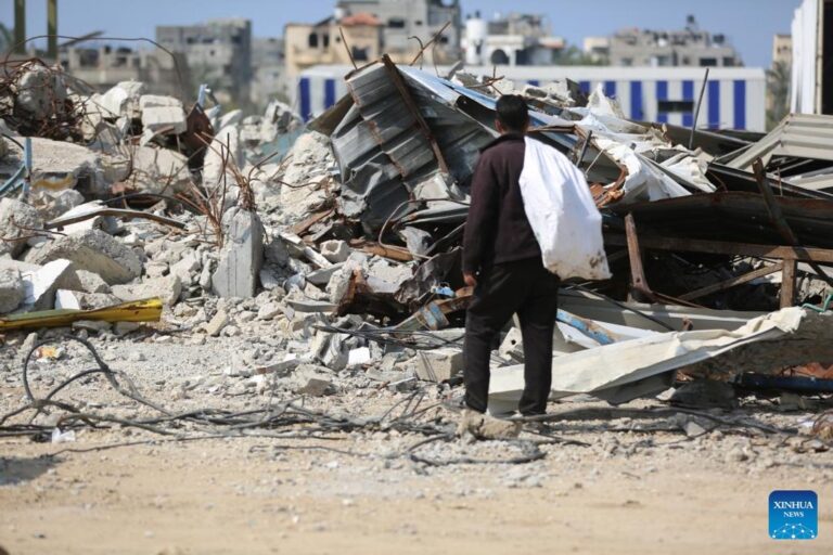 Más de un millar de palestinos han muerto en Gaza desde el cese de hostilidades con Israel