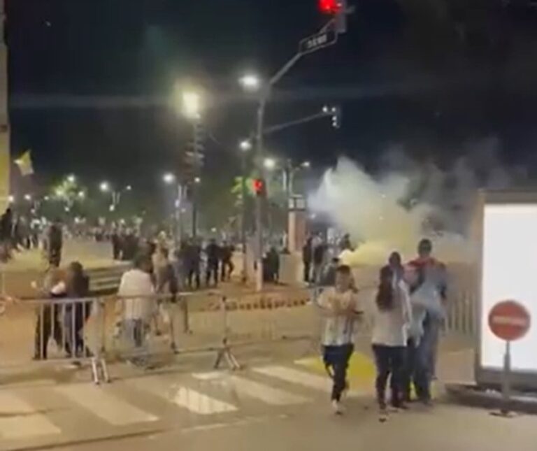 Inédita sanción para una mujer que agredió a un policía en un festejo de la Selección