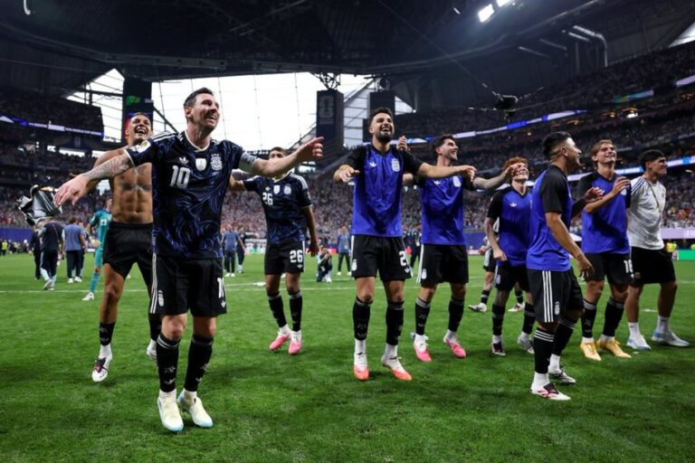 Así festejó la Selección argentina en el vestuario el pase a la final del Mundial 2026