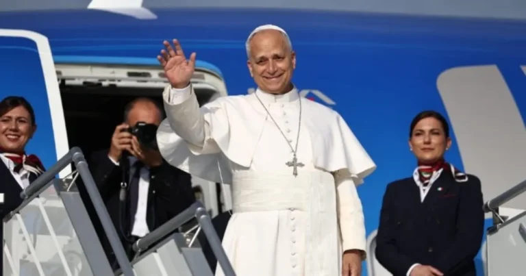 El papa León XIV visitará la Argentina en noviembre tras 39 años de espera