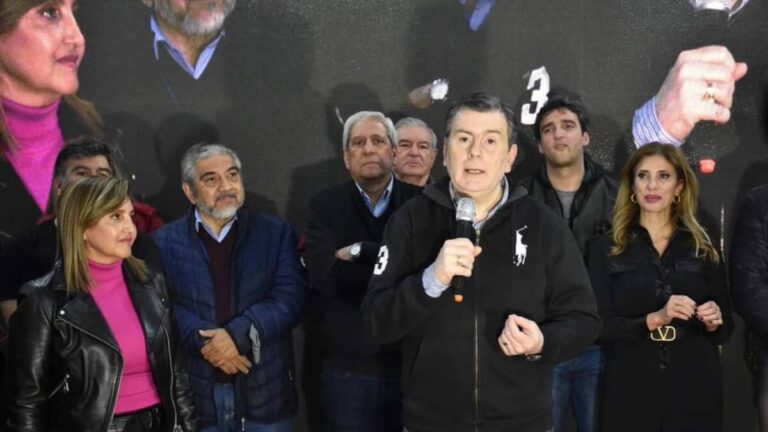 “El Frente Cívico arrasó en Santiago del Estero con el 66% de los votos”