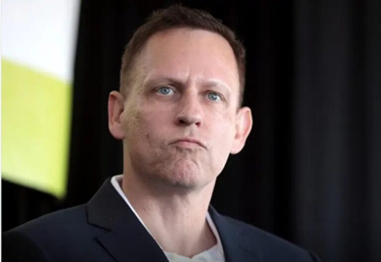 Peter Thiel invierte USD 76 millones en Vista Energy, la mayor exportadora de petróleo del país