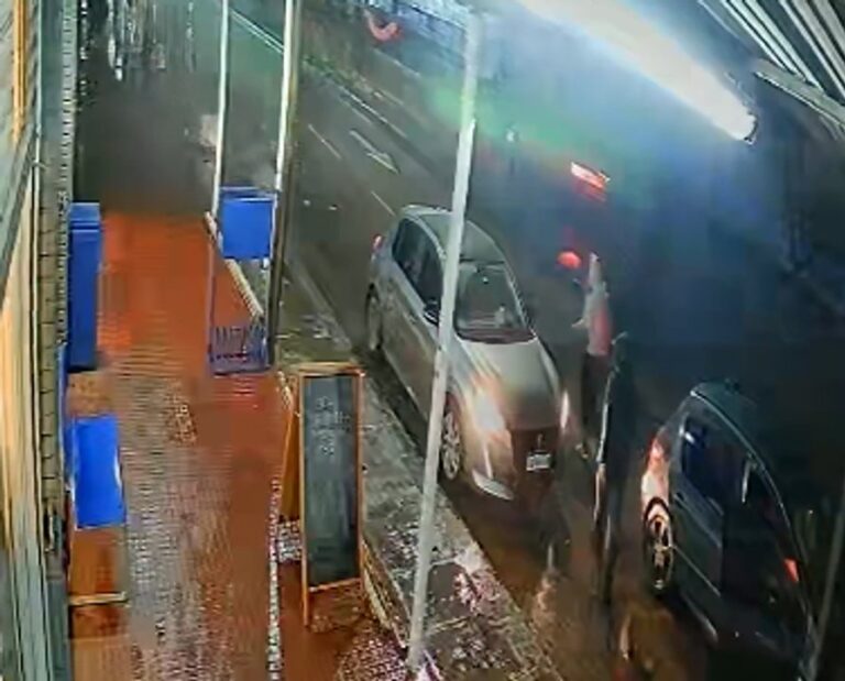 Un policía de civil abatió a un delincuente que intentó robarle el auto en La Matanza