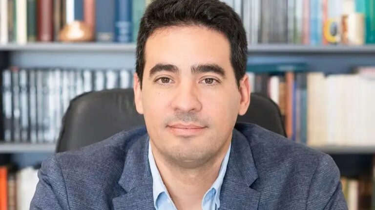Polémica: el vocero presidencial admitió que el Gobierno desvió fondos para maquillar el “equilibrio fiscal”
