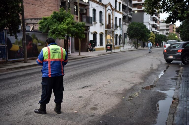 Estacionar mal en la Capital: multas de hasta $300.000 y controles más estrictos.