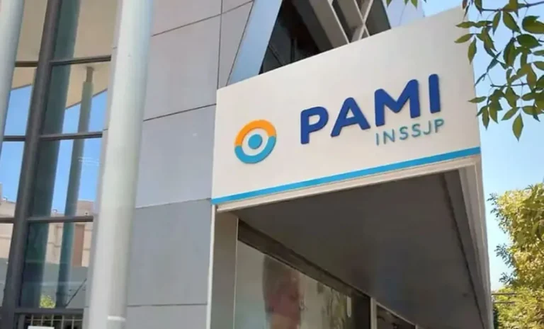 PAMI: recorte en diálisis pone en riesgo la atención de miles de pacientes