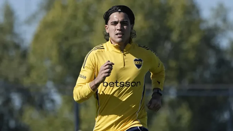 Boca Juniors: defensas en la mira y el futuro de Zeballos en juego