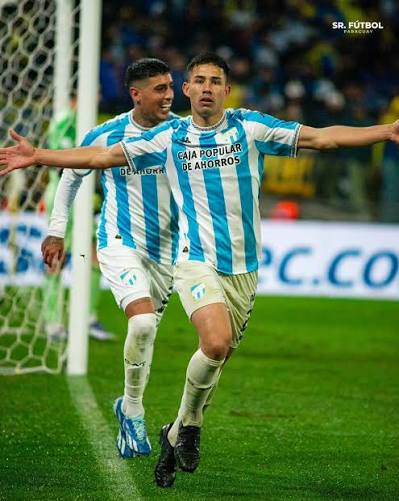 Clever Ferreira, premio y convocatoria: el defensor de Atlético Tucumán se suma a la selección de Paraguay en el inicio del nuevo ciclo de Gustavo Alfaro.